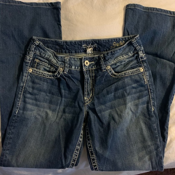 Silver Suki Jeans - Picture 2 of 5